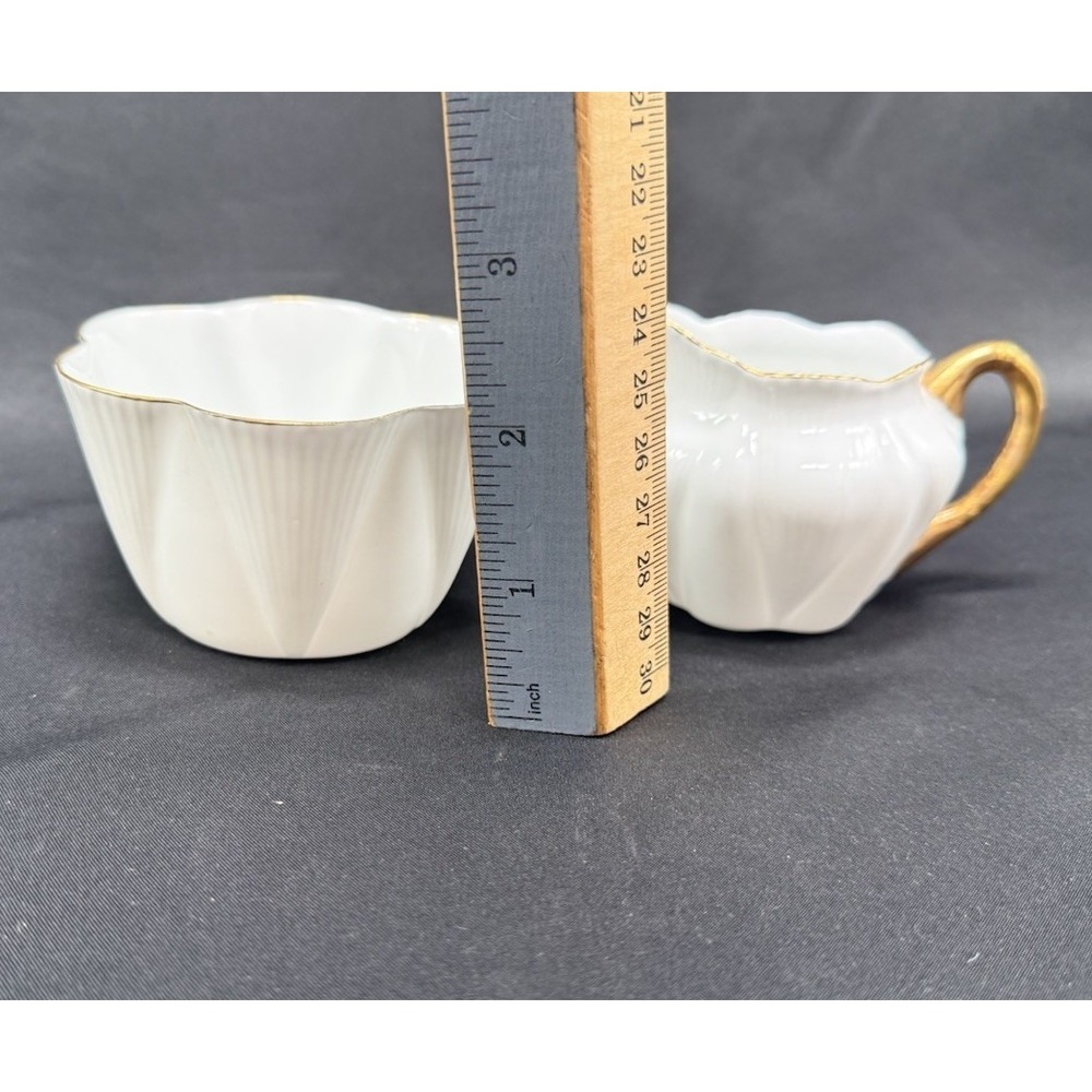 Shelley England Dainty White Gold Trim Bone China Creamer and Sugar Bowl Set - Picture 3 of 7
